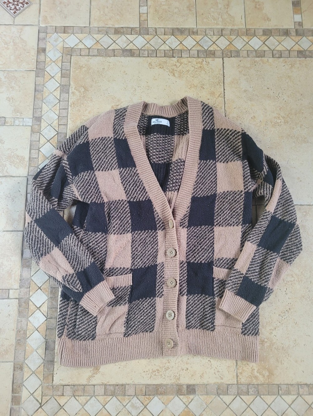 Hollister Oversized Check Button-Front Cardigan in Beige and Black